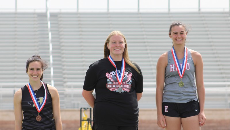 Audrey Ivey - Discus, 2nd Place - 110'8"